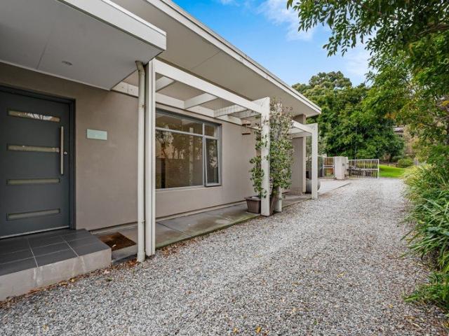 Modern Low Maintenance 2 Bedroom Home