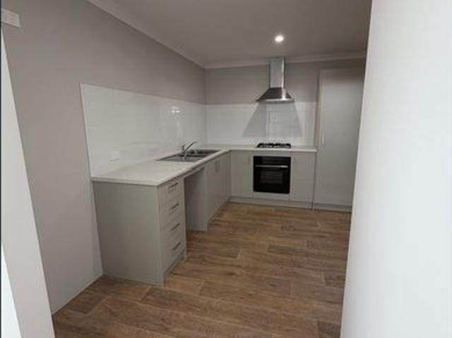 Modern & Low Maintenance