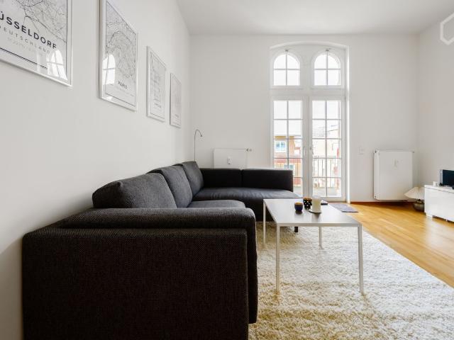 Modern loft with sunny balcony in Derendorf, Dusseldorf Amsterdam Apartments for Rent