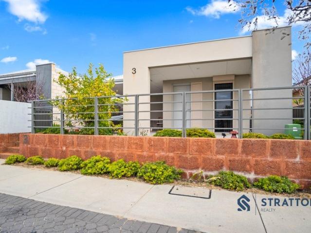Modern Lakeside Living in the Heart of Champion Lakes