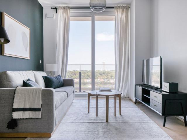 Modern Landstraße 1BR w/ Elevator & Rooftop Pool, near U3, Vienna Amsterdam Apartments for Rent