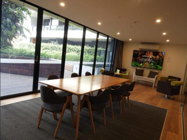 Modern Large 2 Bedroom 2 Bathroom Apartment Including En Suite, Quiet with Generous Balcony Perfect Location Short Walking Distance to All Facilities