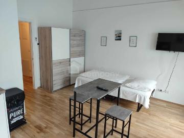 Wohnung zur Miete in 2700 - Heizung, Ausgestattete Küche
