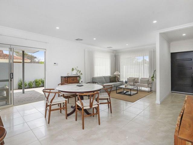 APARTMENT STYLE LIVING ON YOUR OWN TITLE