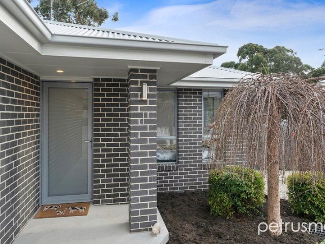 Modern Living Made Easy in the Heart of Kingston