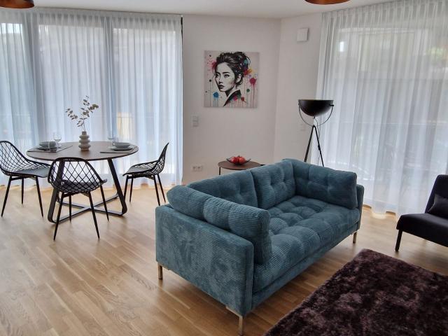 Premium Apartment Near Elbe + Underground Parking