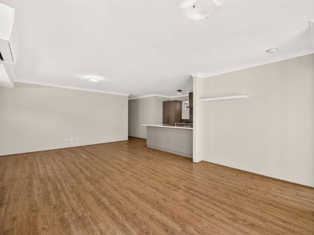 Modern Living Opposite Parklands