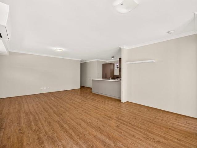 Modern Living Opposite Parklands