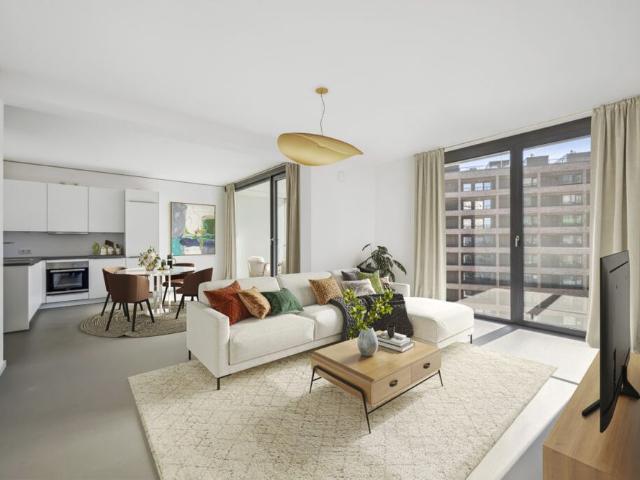 Modern Living at The Colonnades – Exklusives 3 Zimmer Apartment mit zwei Loggien und Einbauküche