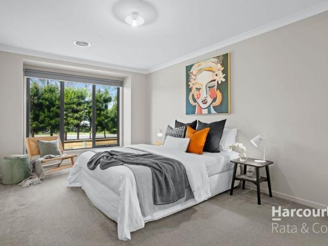 Modern Living at 22 Crescendo Boulevard, Wollert VIC 3750