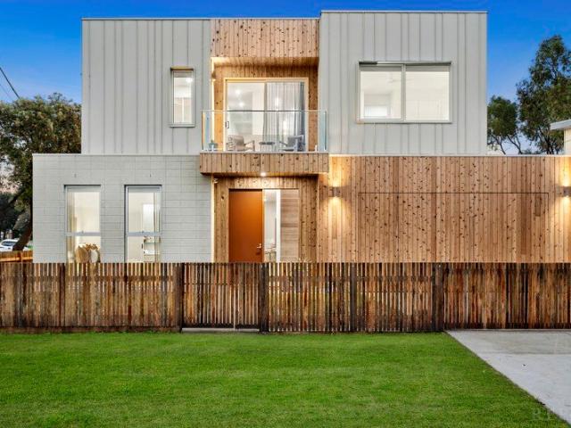 Modern Living By The Foreshore