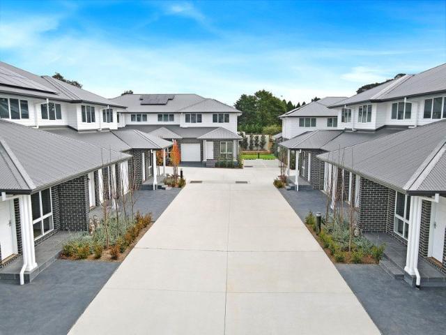 Modern living close to Moss Vale CBD