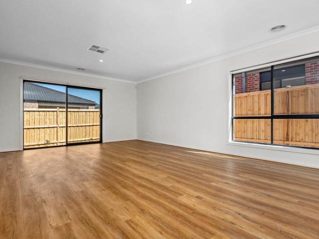 Modern living close to DTC