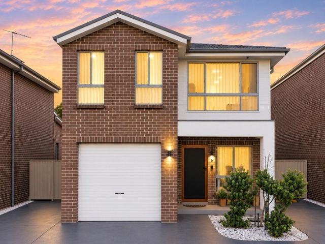 Modern Living Convenient Location