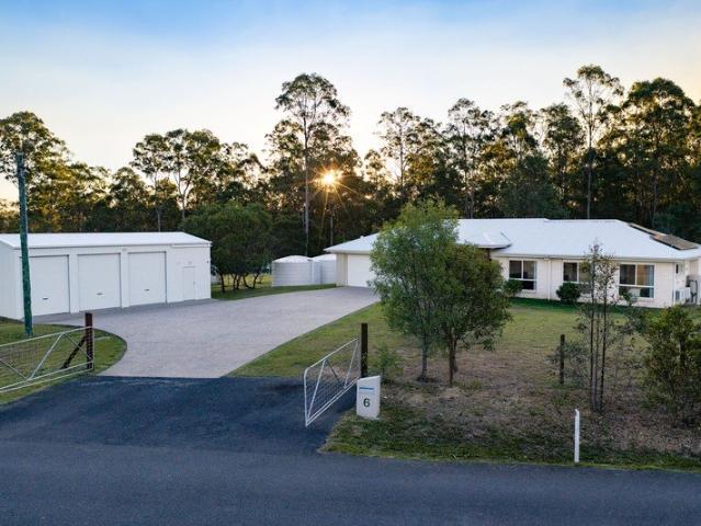 Modern Living Framed by a Peaceful Bushland Backdrop