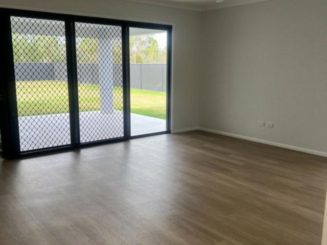 Modern Living in Mareeba Awaits!