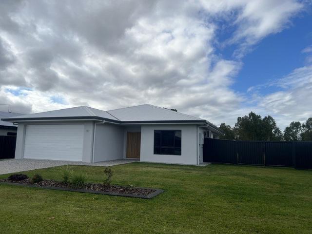 Modern Living in Mareeba Awaits!