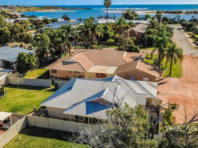 Modern living in Old Kalbarri