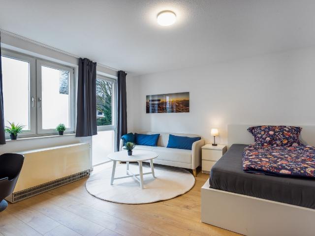Modern Living in a Compact, Fully Equipped Apartment, Dortmund Amsterdam Apartments for Rent