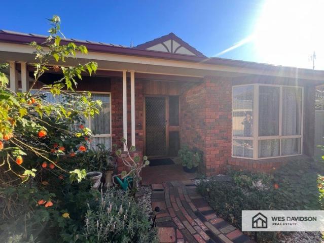 Modern Living in a Convenient Central Location