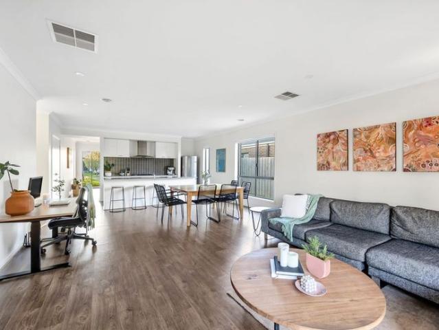 Modern Living in a Convenient Location
