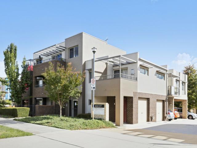 Modern Living in a Convenient Location