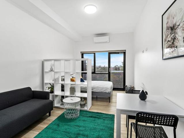 Modern Living in a Convenient Location
