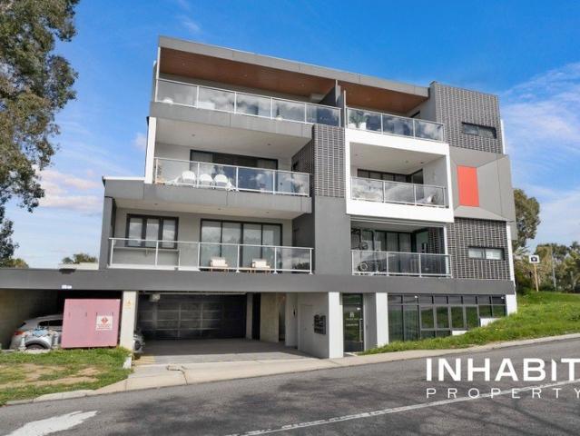 Modern Living in a Boutique Complex Walk to Garden City!