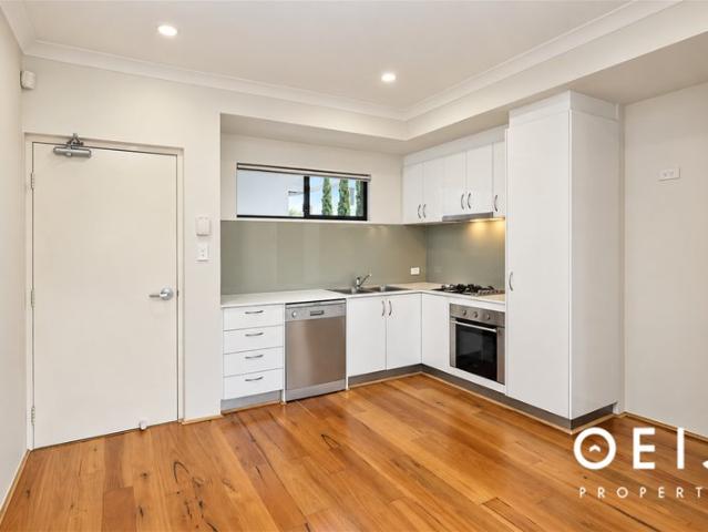 MODERN LIVING IN A GREAT LOCATION