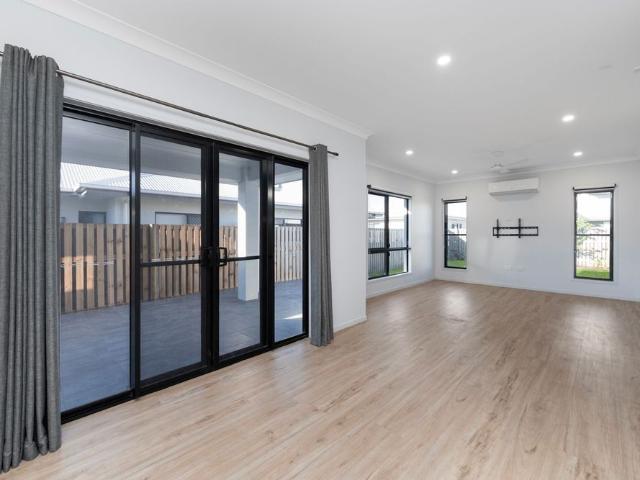 Modern Living in a Family Friendly Neighbourhood