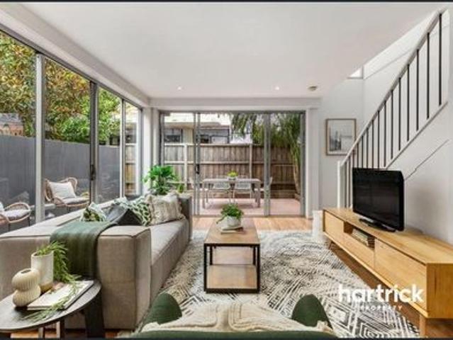 Modern Living in a Lifestyle Location