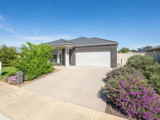 Modern Living in a Peaceful Mooroopna Pocket!