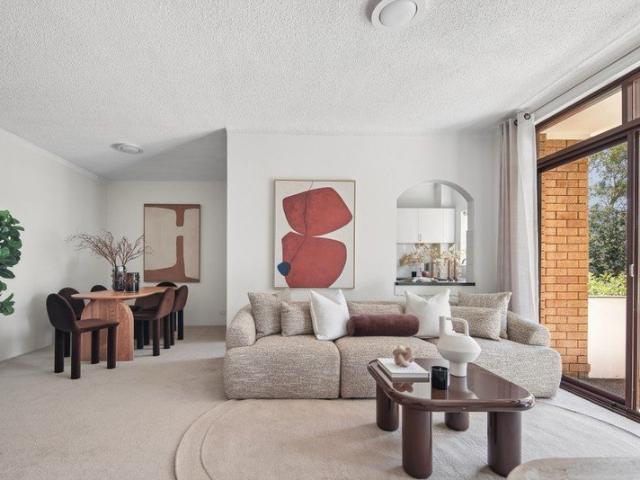 Modern Living In A Peaceful Setting