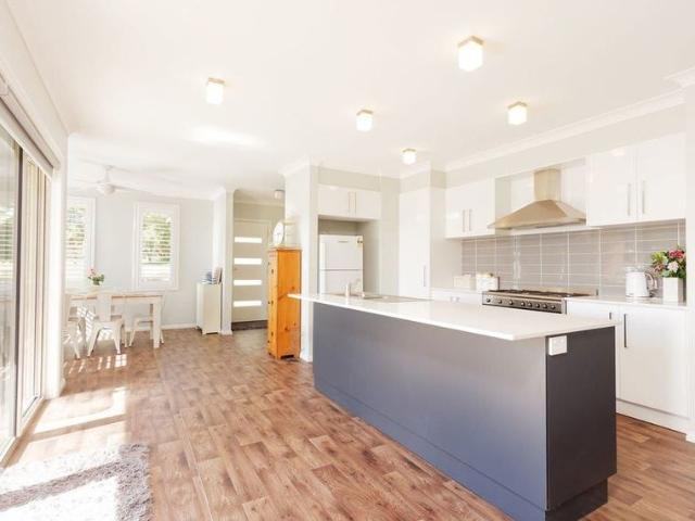 Modern Living in a Peaceful Yerrinbool Setting