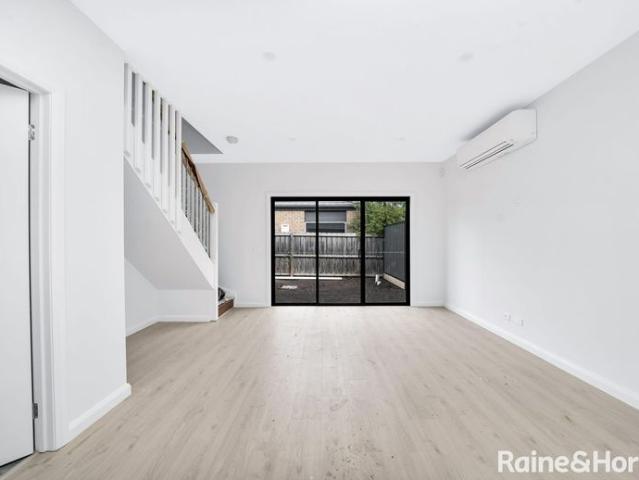 Modern Living in a Prime Mernda Location