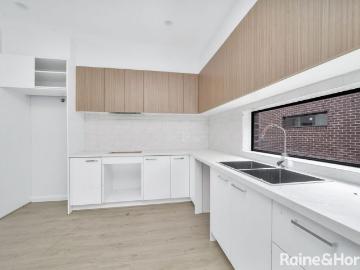 Modern Living in a Prime Mernda Location