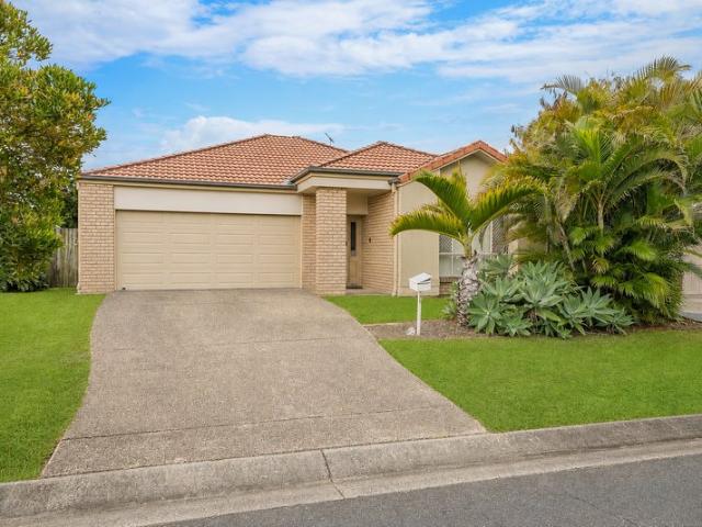 Modern Living in a Prime North Lakes Location