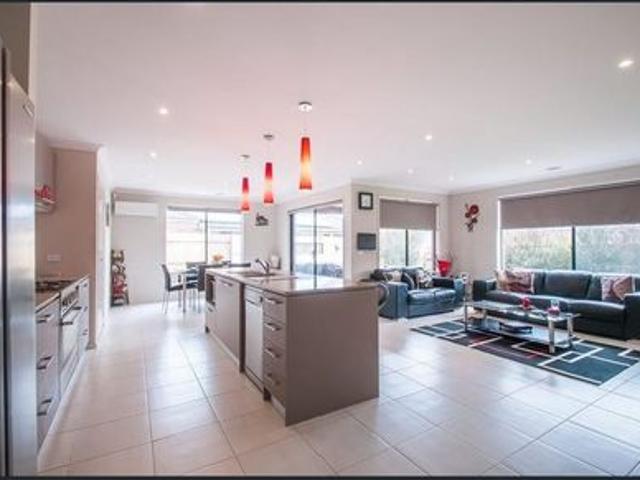 Modern Living in a Prime Warragul Location