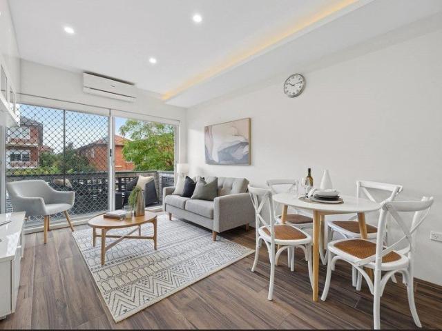 Modern Living in a Quiet, Convenient Location