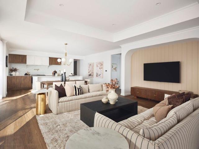 Modern Living in a Quiet Cul de Sac