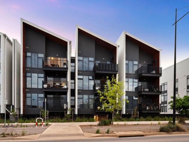 Modern Living in a Thriving Neighbourhood