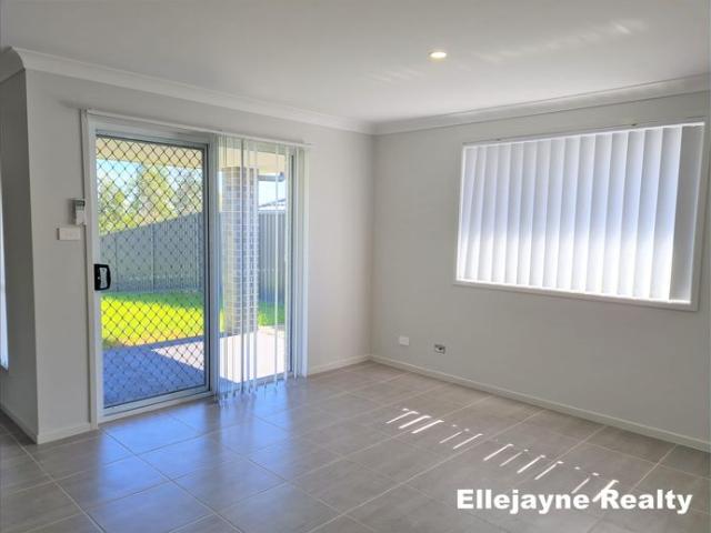 Modern living in convenient location