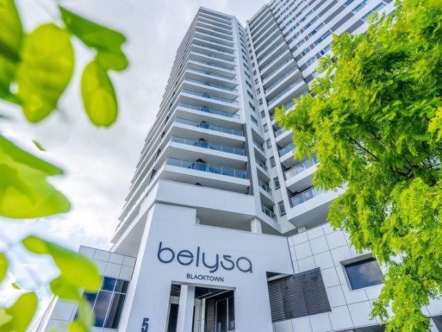 Modern Living in Convenient Location