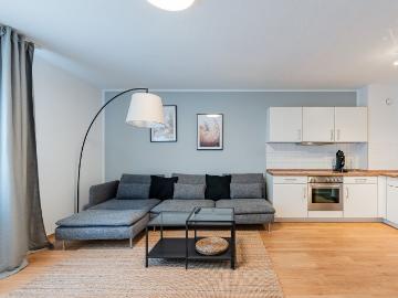Modern living in green Lichterfelde: fully furnished 2 room apartment in Lichterfelde, Berlin Amsterdam Apartments for Rent