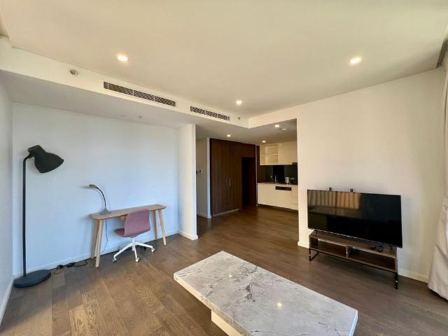 Modern Living in Greensqure Neighborhood 2 Bedroom 1 Bathroom Fully furnished for lease!