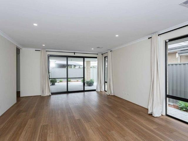 Modern Living in Piara Waters