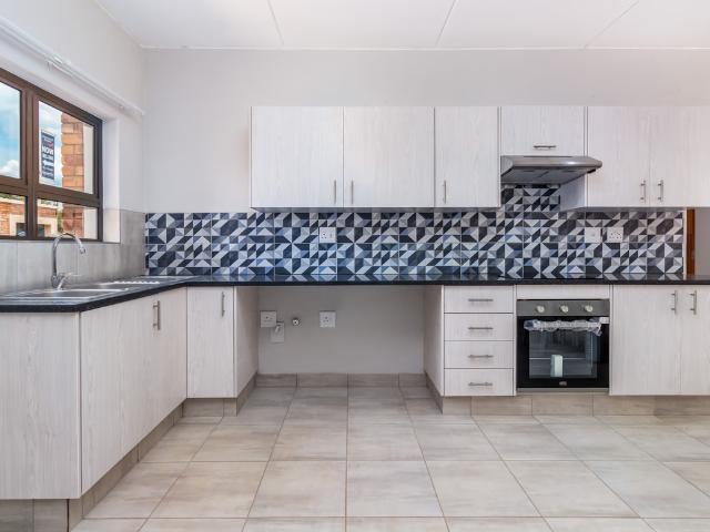 Modern Living in Prime Location – Fish Eagle Estate, Beyers Park!
