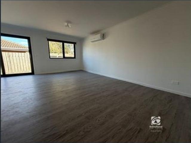 MODERN LIVING IN PRIME LOCATION!