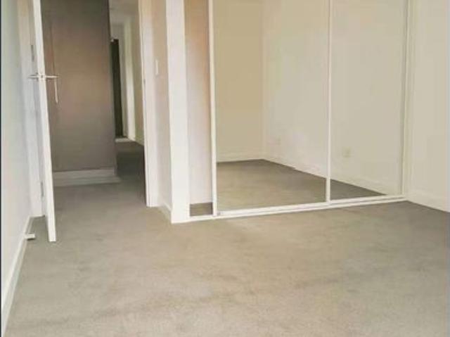 Modern living in Queens Ave