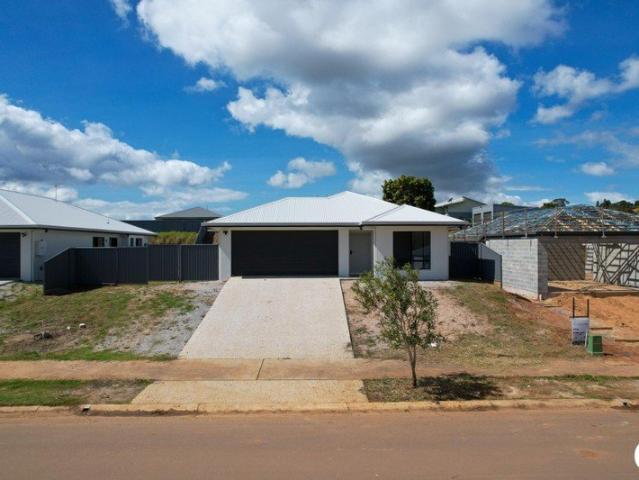 Modern Living in the Heart of Yungaburra